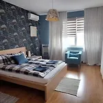 Apartment Sunny *